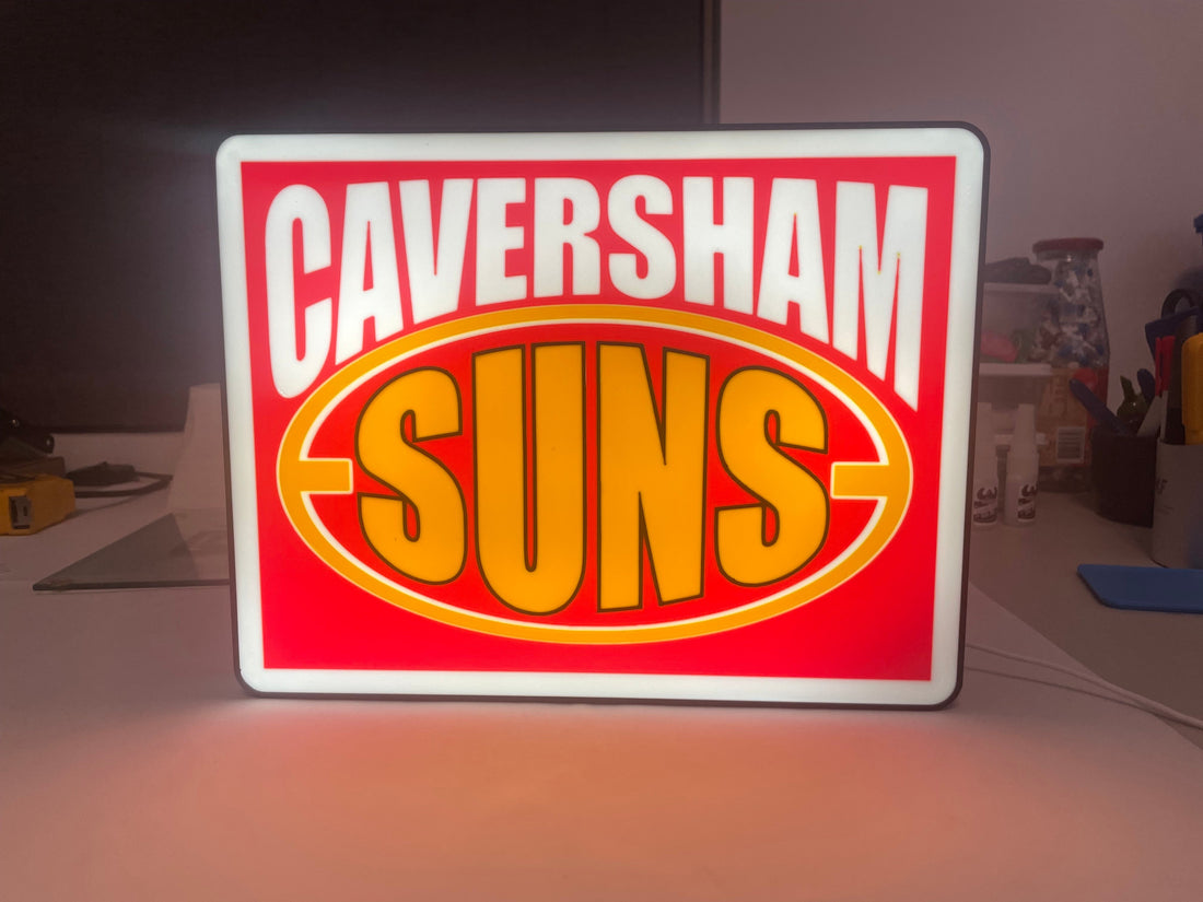 Lighting Up the Caversham Suns 90s Night